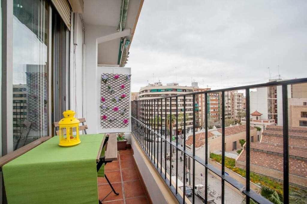 Reus, Lovely Flat Close To Center Valencia Exterior foto